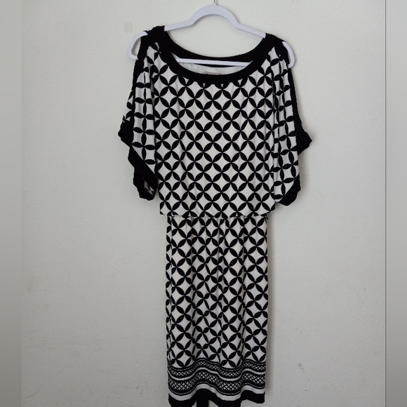 Black & White DB Established 1962 Midi Dress - Picture 1 of 2